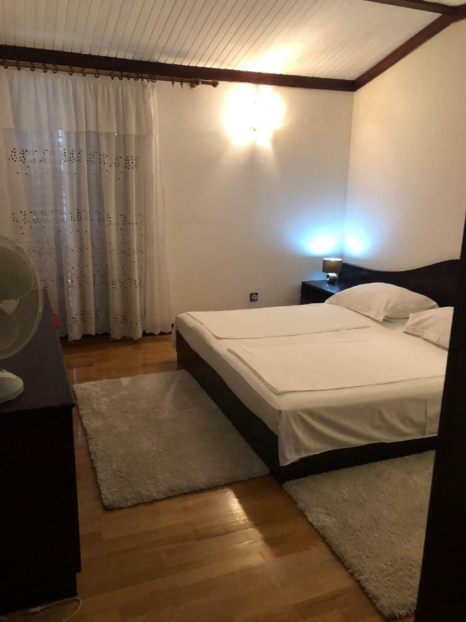 Sea View Family Apartment Башка-Вода Экстерьер фото